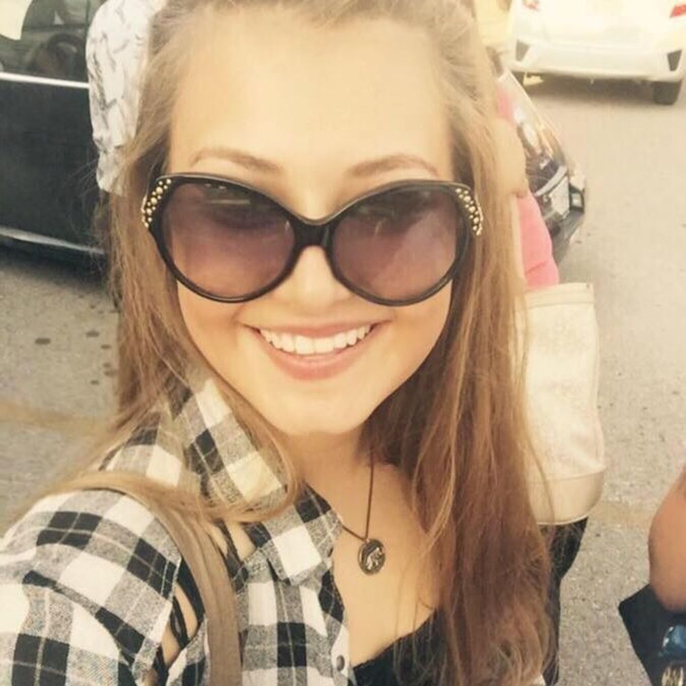 Meet your Posher, Allie